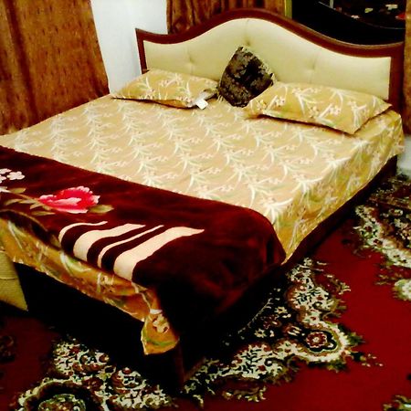 Hotel Fabulous Kashmir Srinagar Zewnętrze zdjęcie